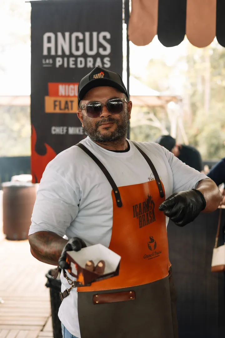 Chef Mike, assador do Içara em Brasa